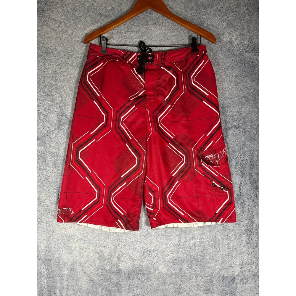 Tony Hawk Boys XL Red Geometric Board Shorts Swim Trunks Mesh Lined Cargo Pocket